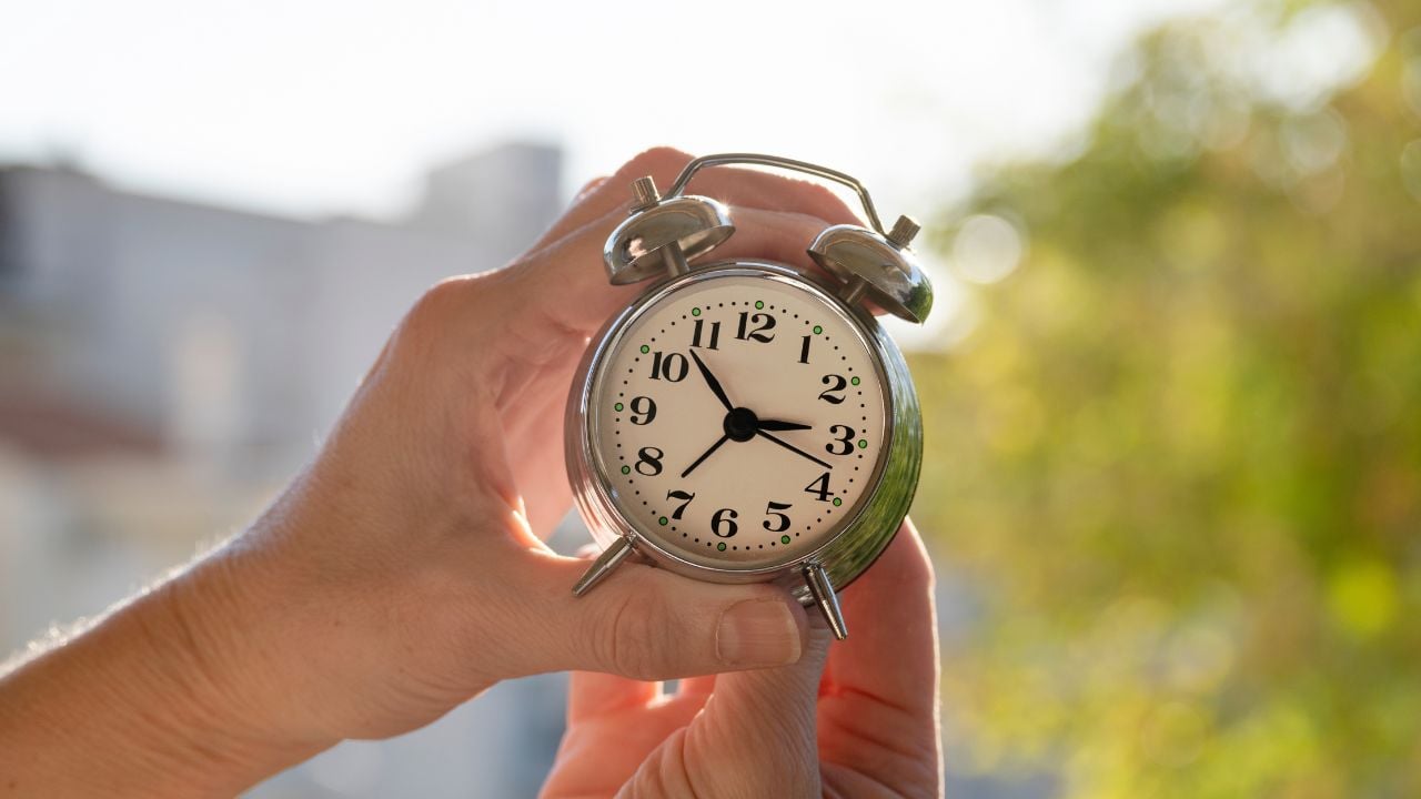 passage à l’heure d’hiver, c'est confirmé, voici la date à laquelle on gagnera une heure de sommeil